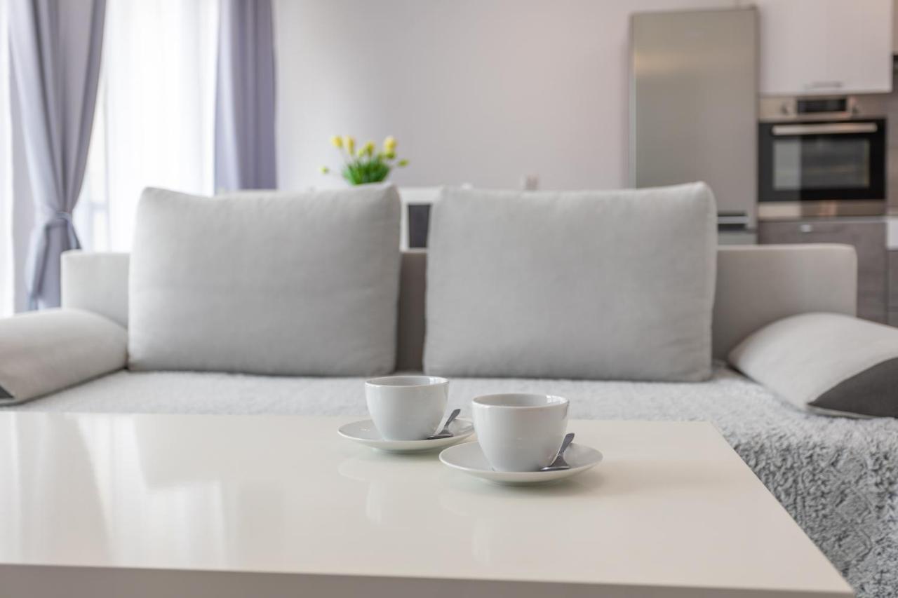 Ambria Apartments Flotylla Swinoujscie Kültér fotó